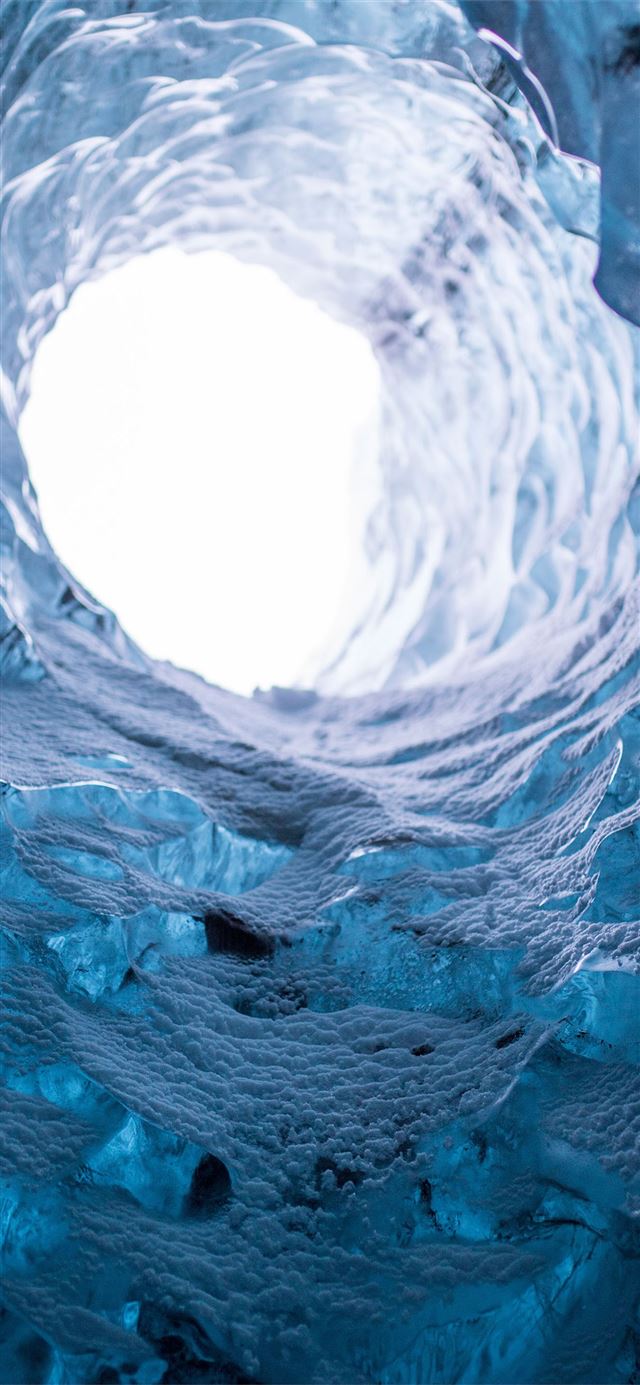1125x2436 Vatnajokull Ice Caves - iceland iPhone X Wallpaper
