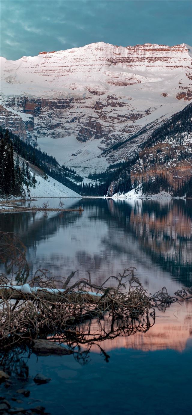 1125x2436 Moraine Lake - moraine lake iPhone X Wallpaper