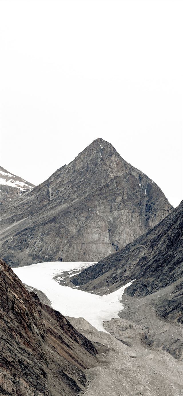 1125x2436 rocky mountain photography - mountain iPhone X Wallpaper