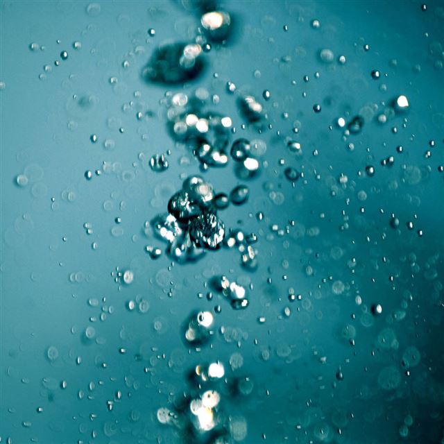 Underwater bubbles Artistic iPad wallpaper 