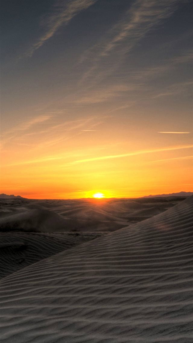 Sunset In The Desert iPhone 8 wallpaper 