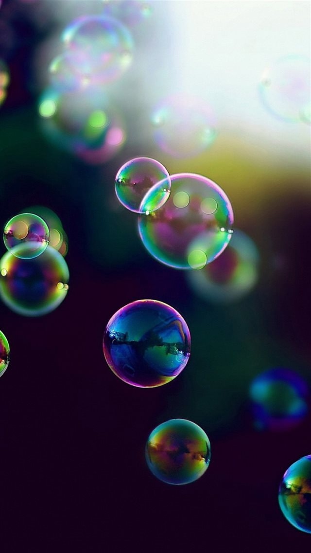 Bubbles Iridescence iPhone 8 wallpaper 