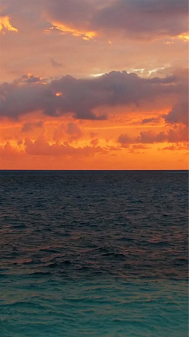 Nature Sunset Ocean Surface iPhone 8 wallpaper 