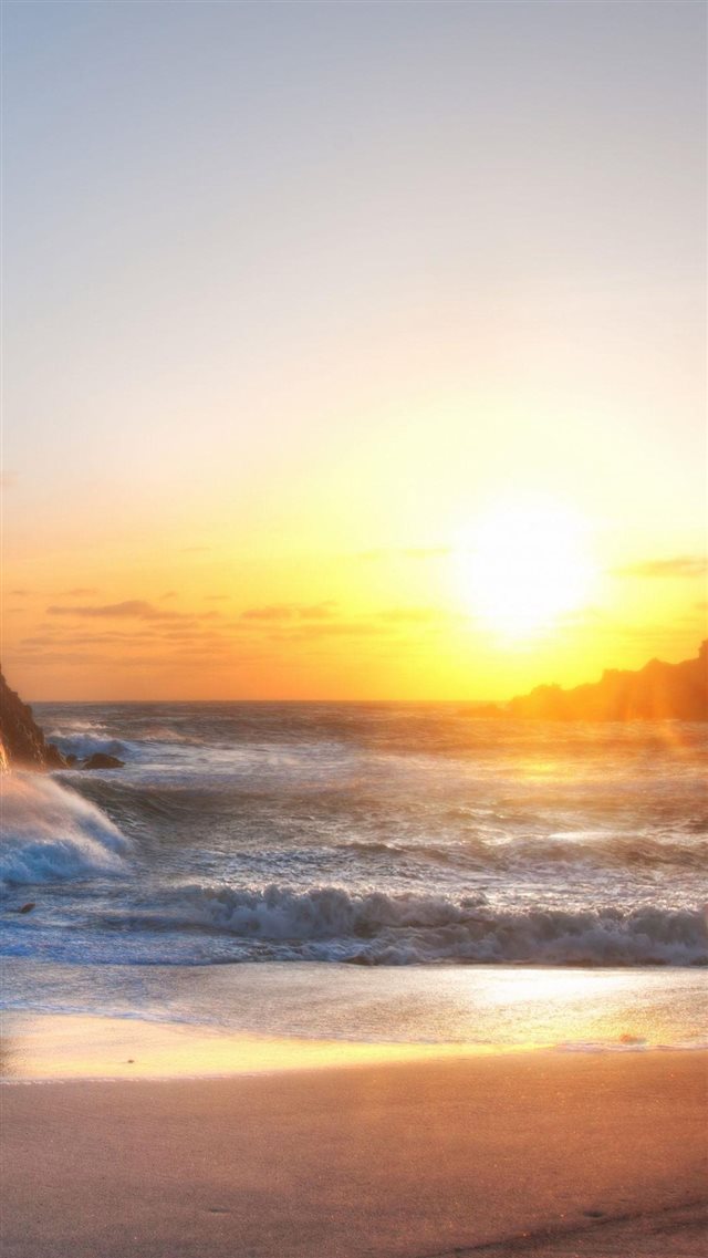 Rough Sea Beach Shining Sun iPhone 8 wallpaper 