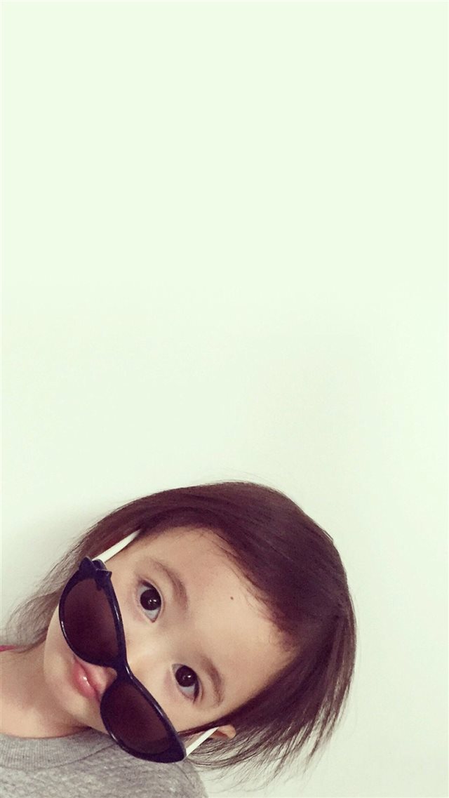 Cute Lovely Sweeet Girl Wearing Glass Simple Wall iPhone 8 wallpaper 