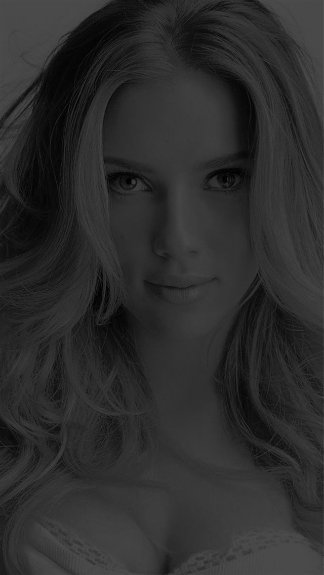 Scarlett Johansson Smile Dark Sexy Celebrity iPhone 8 wallpaper 