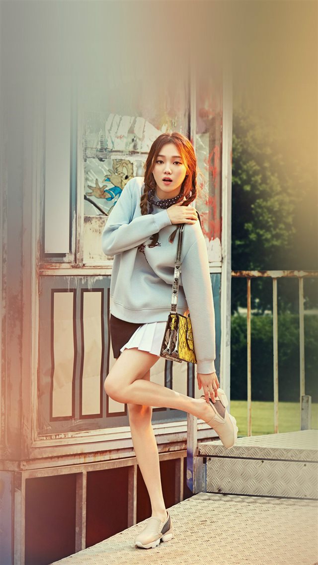 Lee Sungyung Model Kpop Cute Photo iPhone 8 wallpaper 
