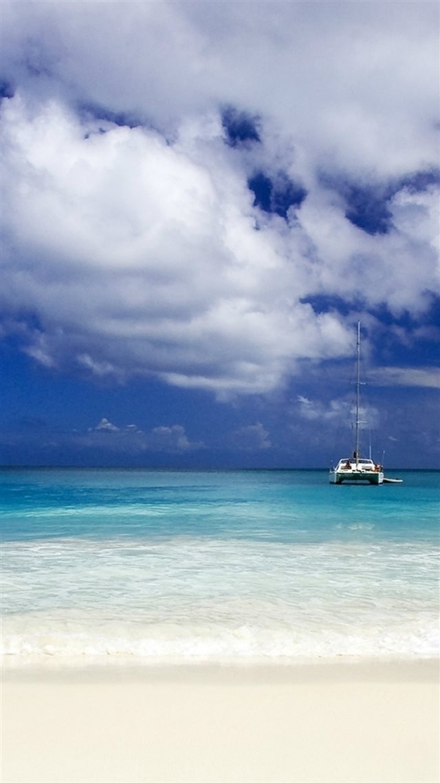 Pure Bright Sunny Ocean Beach Sea View Skyline Boat iPhone 8 wallpaper 