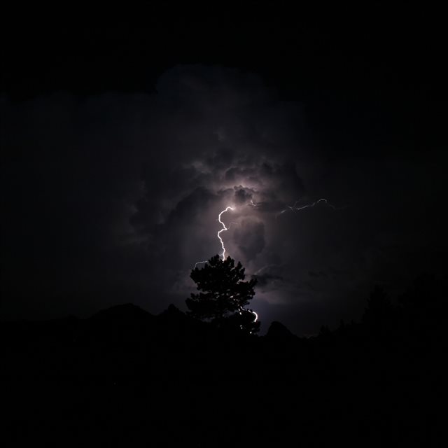 Dark Night Lightning Scene iPad wallpaper 