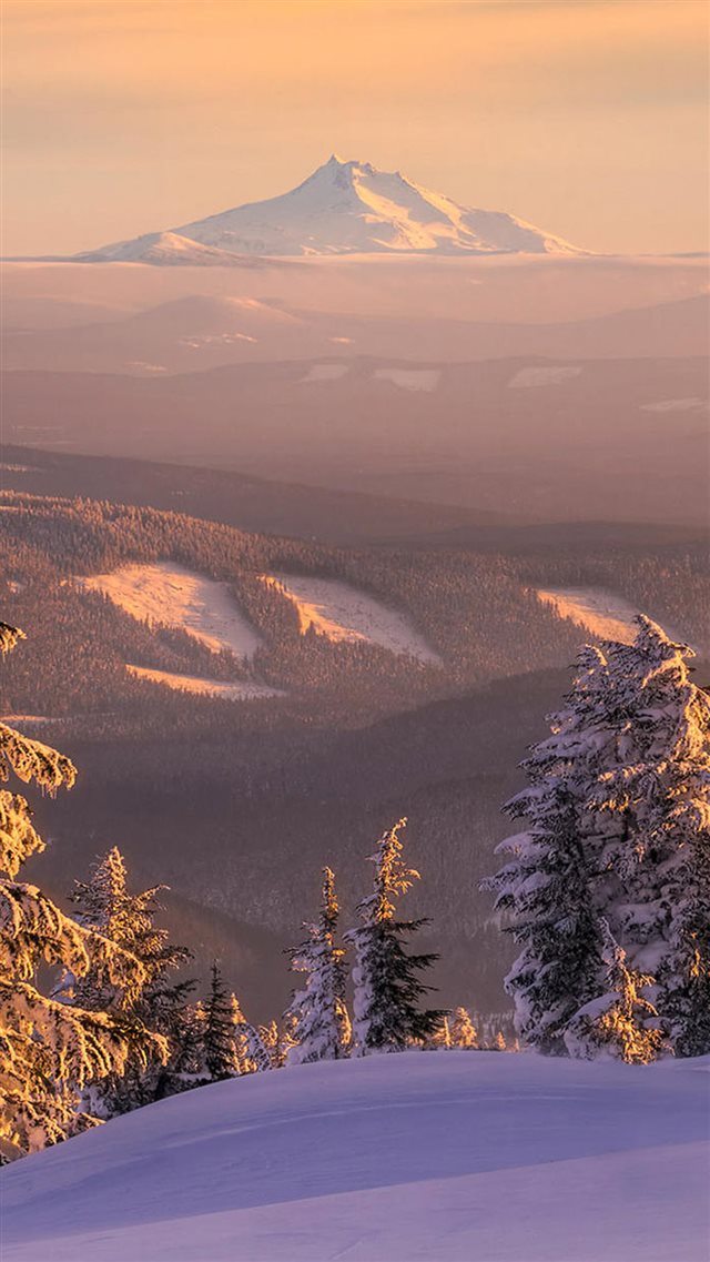 Distant Mountain Winter Ski Slope iPhone 8 wallpaper 