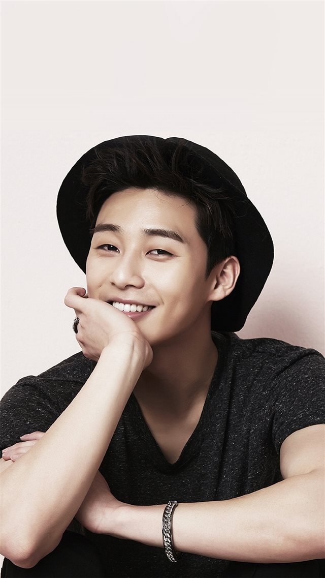 Park Seo Joon Kpop Handsome Cool Guy iPhone 8 wallpaper 