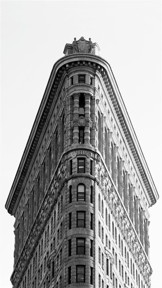 Flatiron Building New York iPhone 8 wallpaper 