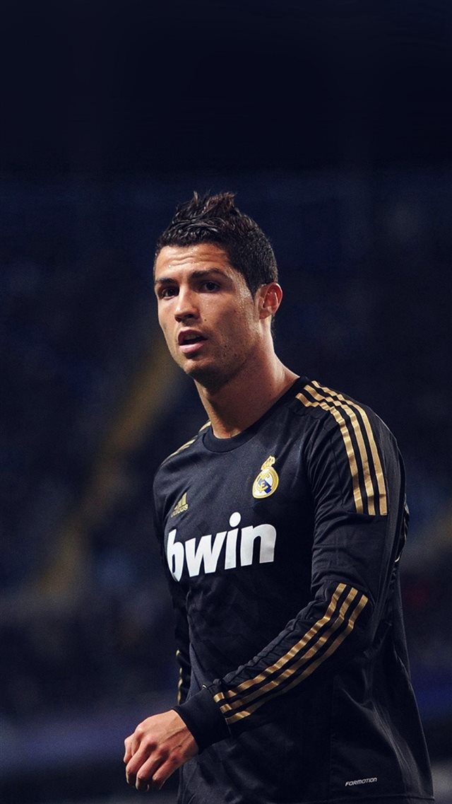 Ronaldo Christiano Soccer Star iPhone 8 wallpaper 