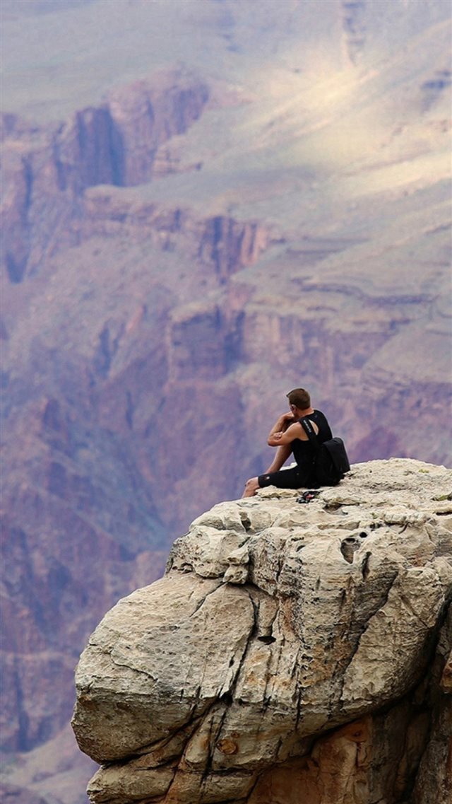 Colorado Grand Canyon Lonely Man Mountain Top iPhone 8 wallpaper 