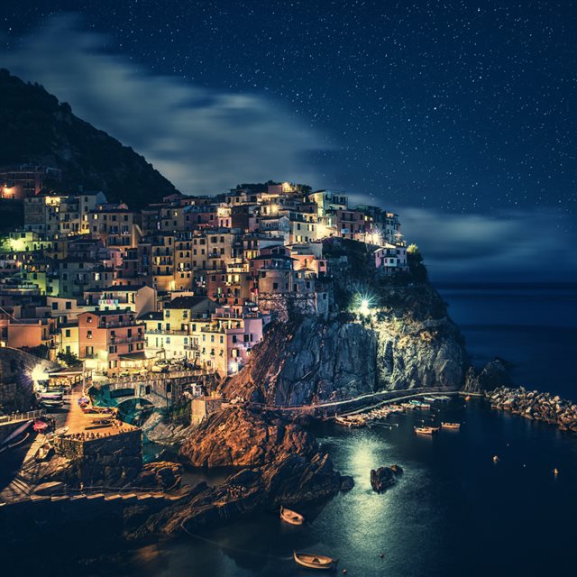 Wonderful Cliff City Night Dark Ocean View iPad wallpaper 