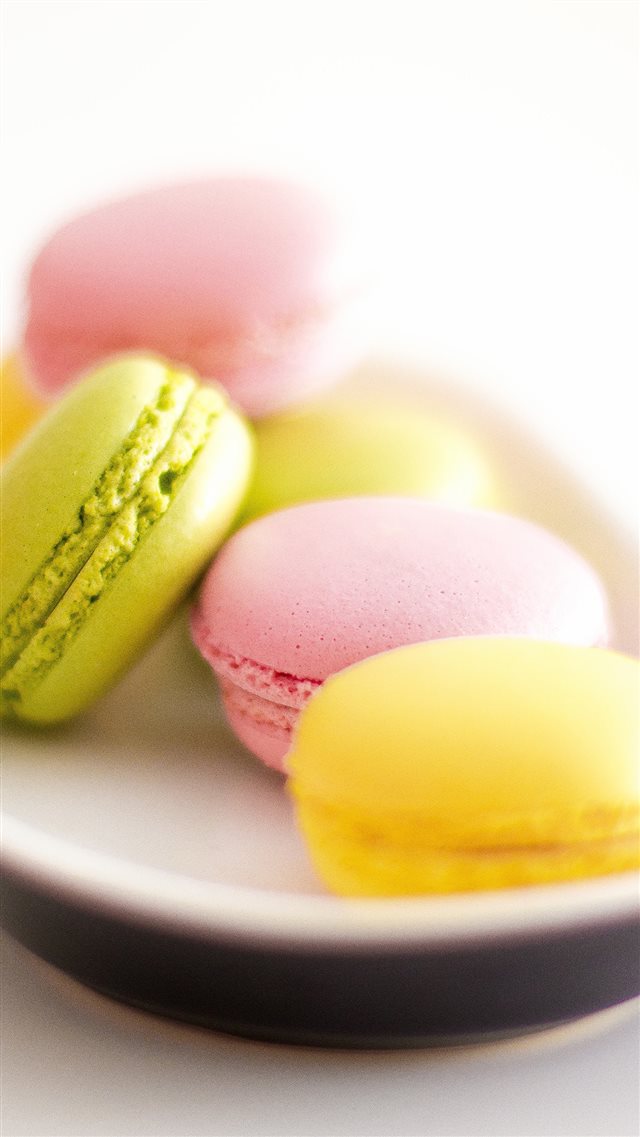 Macaroon Food Cookie Eat Hungry iPhone 8 wallpaper 