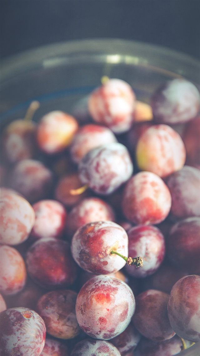 Berry Grape Food Flower Nature iPhone 8 wallpaper 