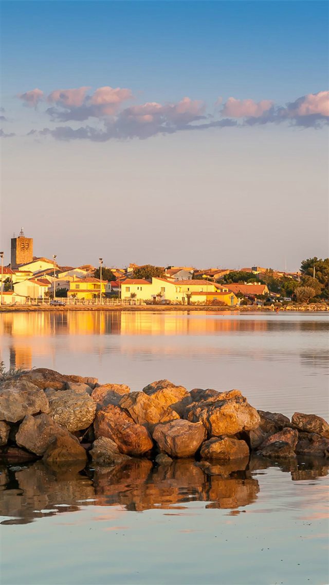Coastal Town At Sunrise iPhone 8 wallpaper 