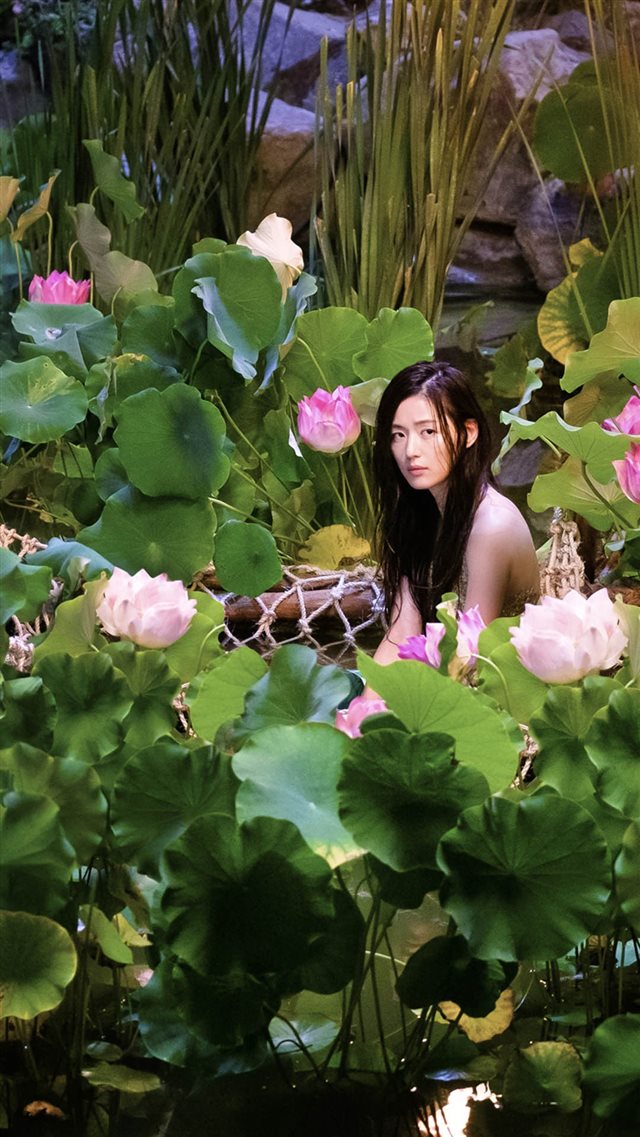 The Lengend Of The Blue Sea Mermaid Beauty Lotus Field iPhone 8 wallpaper 