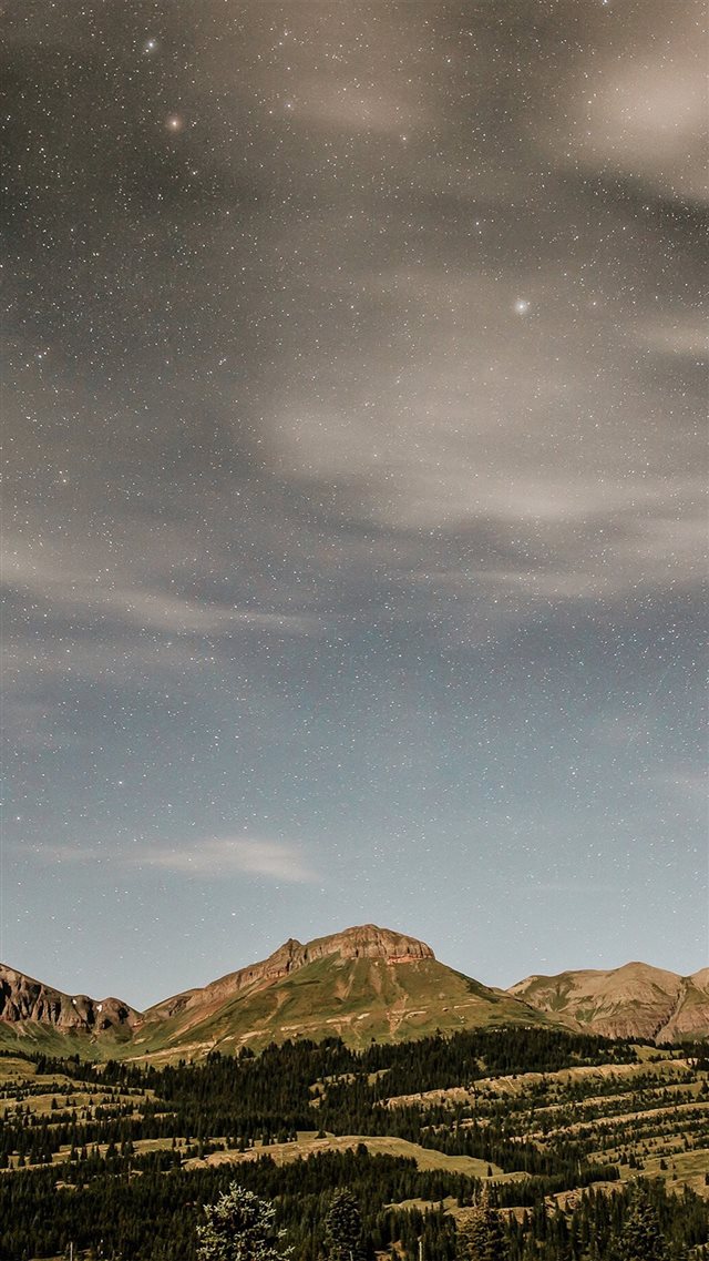 Night Mountain Sky Star Summer Nature iPhone 8 wallpaper 