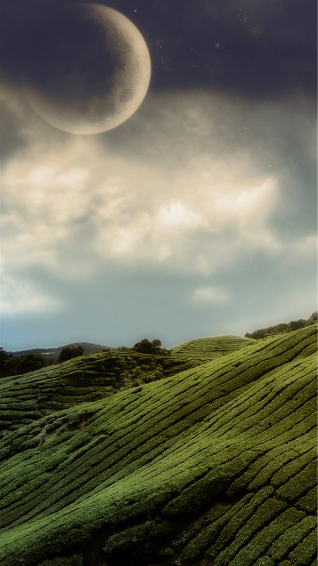 Space View Hill Landscape iPhone 8 wallpaper 