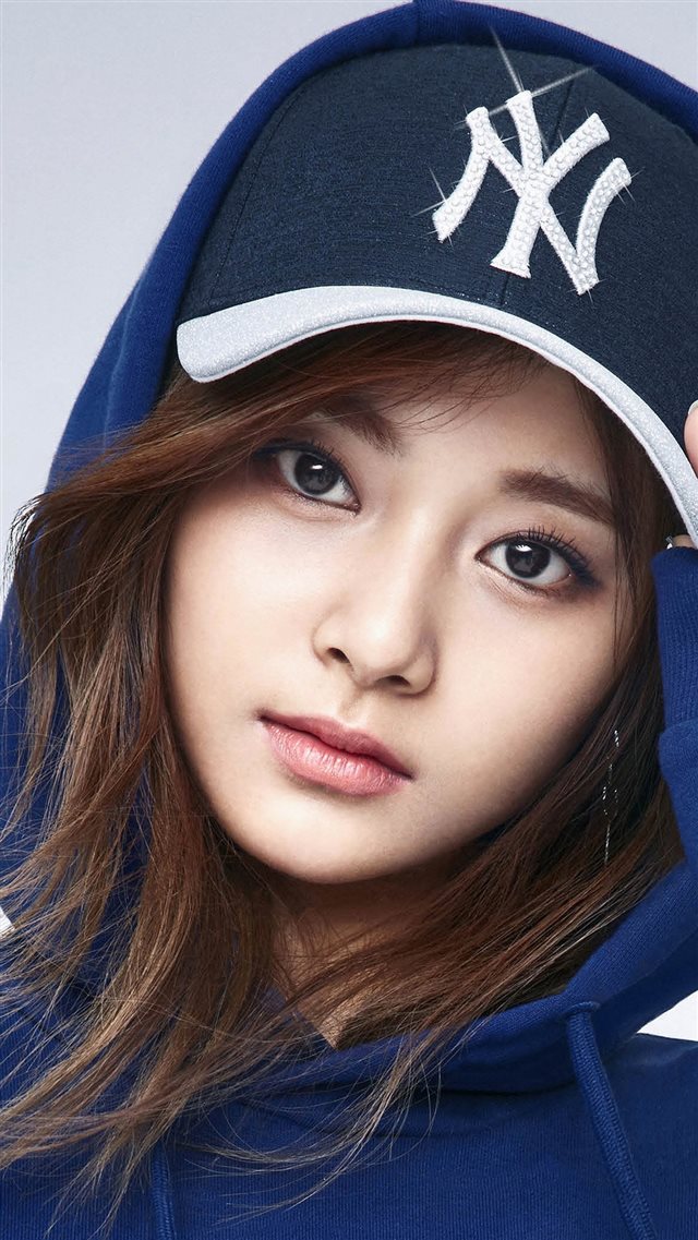 Tzuyu Kpop Girl Idol Face iPhone 8 wallpaper 