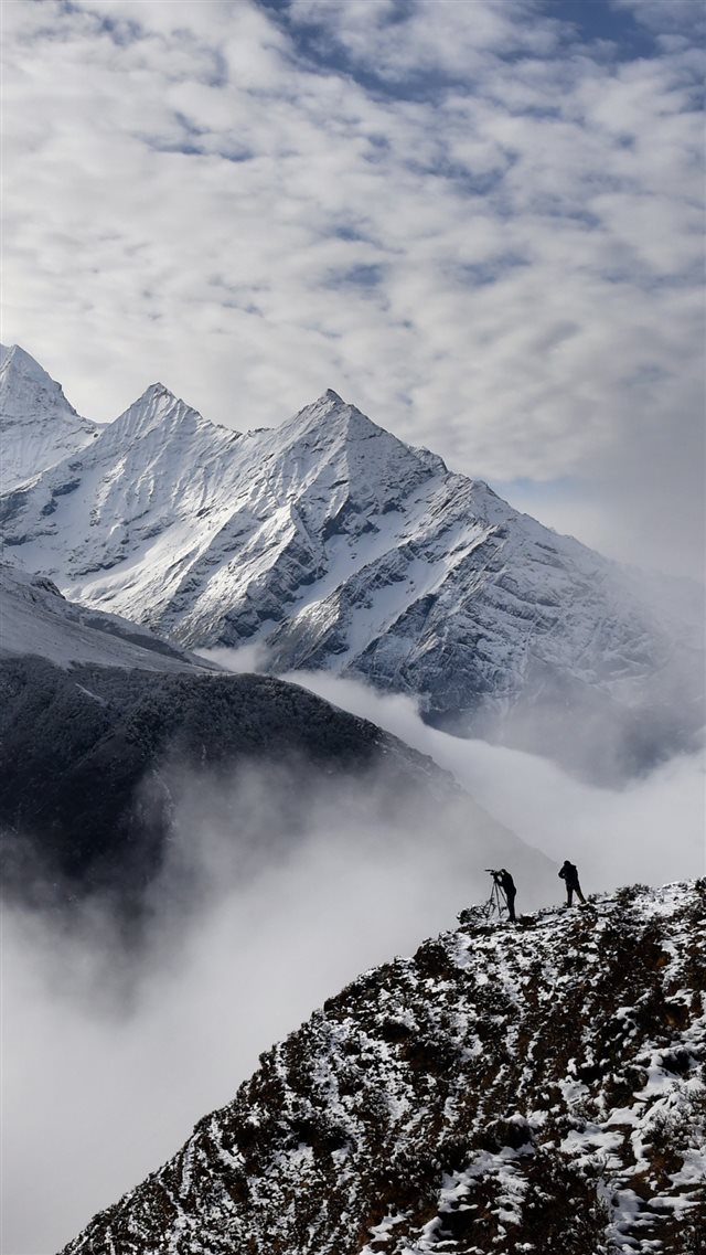 Nepal Earthquake Spark Avalanche Mountain iPhone 8 wallpaper 