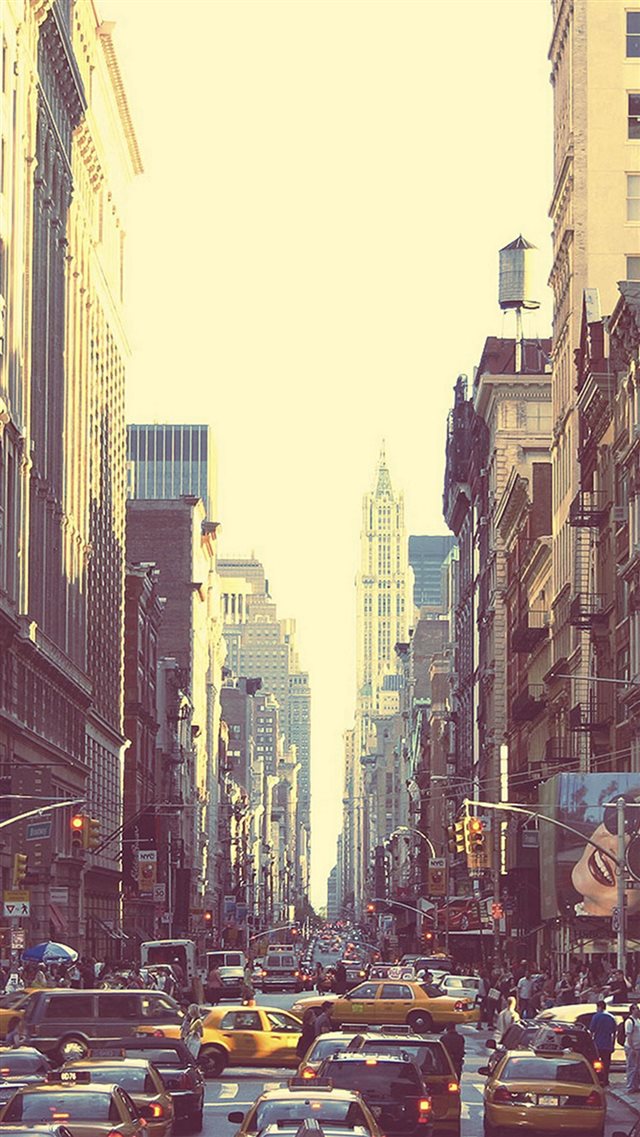 New York Busy Street Sunset iPhone 8 wallpaper 