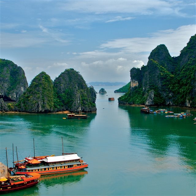 Vietnam Tropics Sea iPad Pro wallpaper 