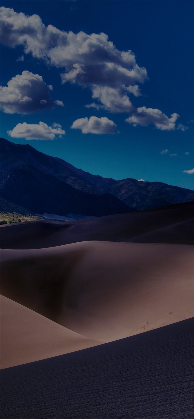 Desert dark mountain iPhone X wallpaper 