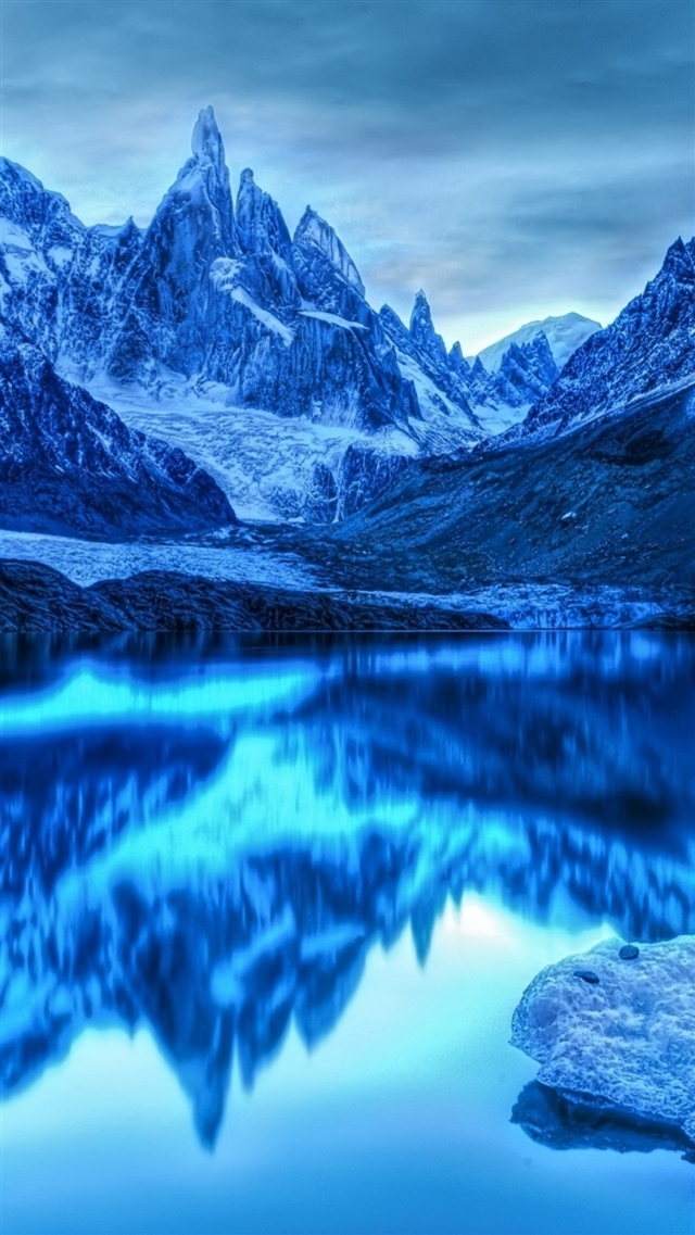 Mountains lake reflection snow iPhone 8 wallpaper 