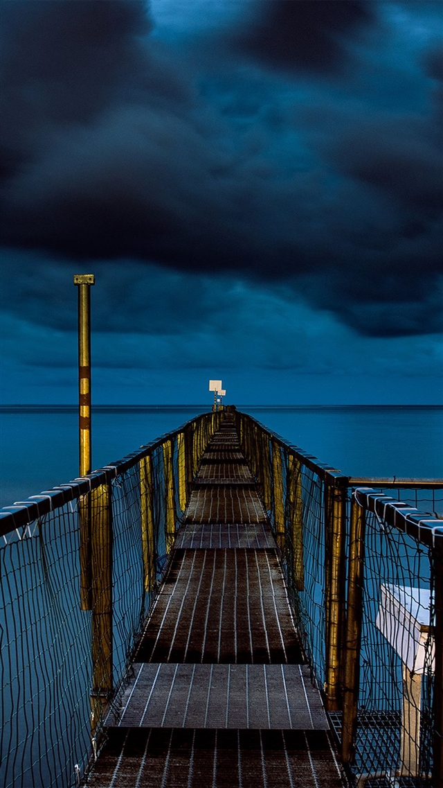 Sea night blue dark bridge ocean iPhone 8 wallpaper 