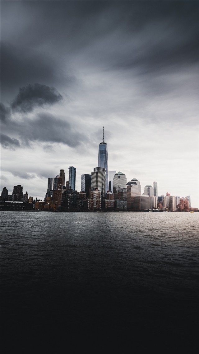 New York skyscrapers iPhone 8 wallpaper 