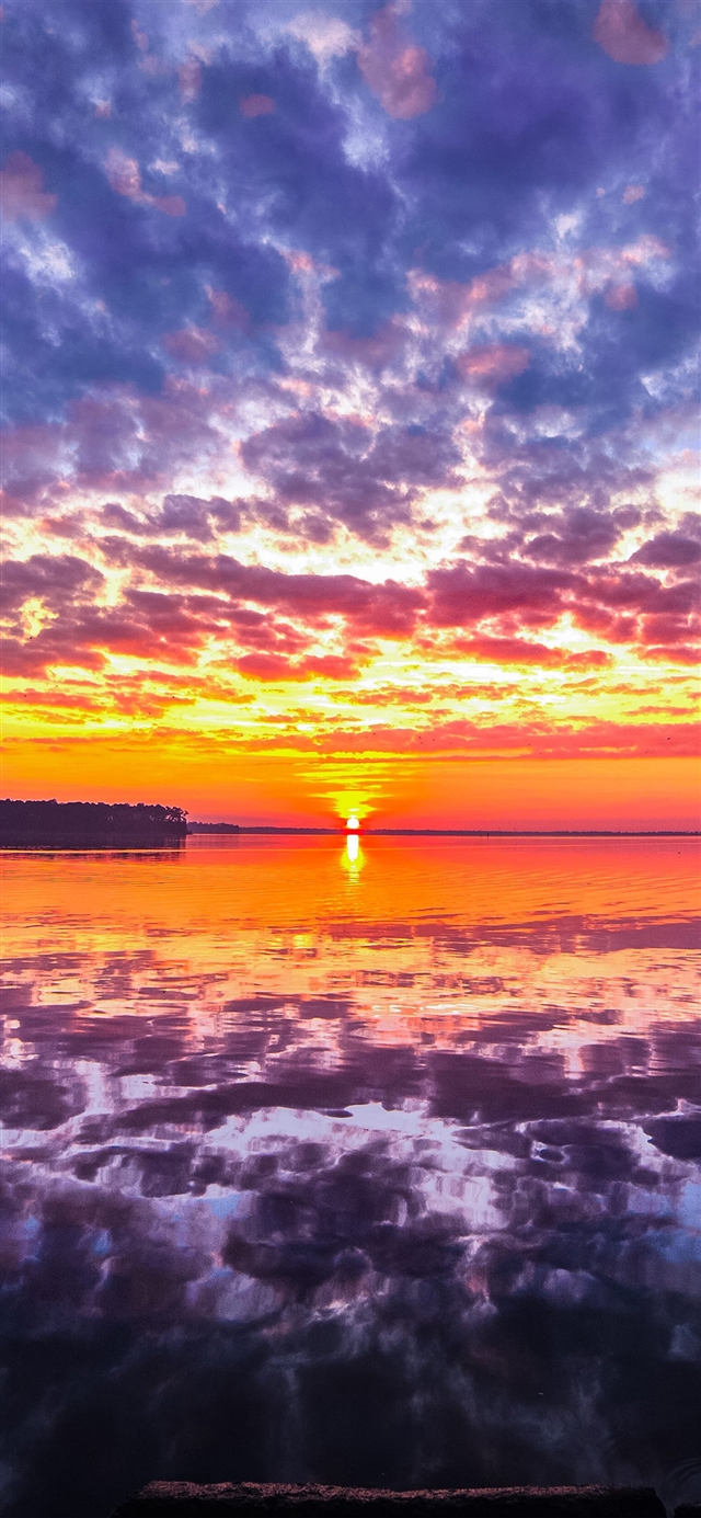 Sea sunset red beach iPhone X wallpaper 