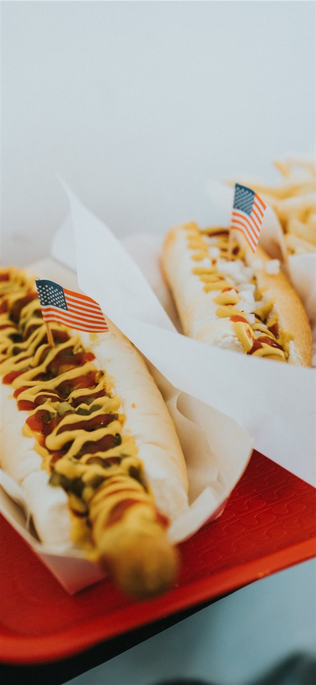 American Hot Dogs iPhone X wallpaper 