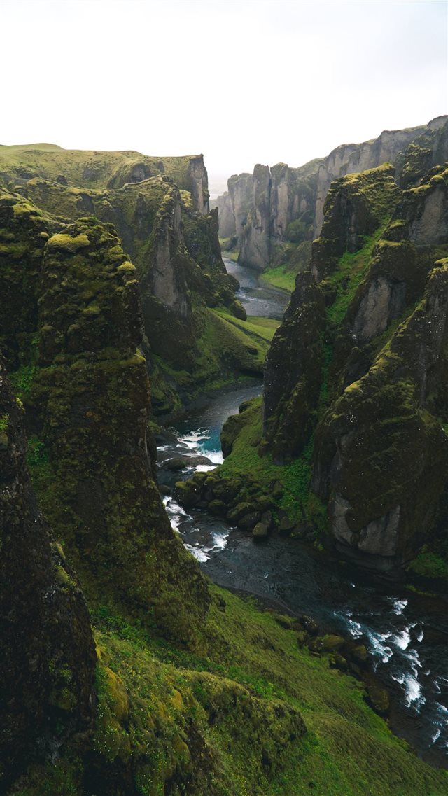 The Canyon too Hard to Pronounce iPhone 8 wallpaper 