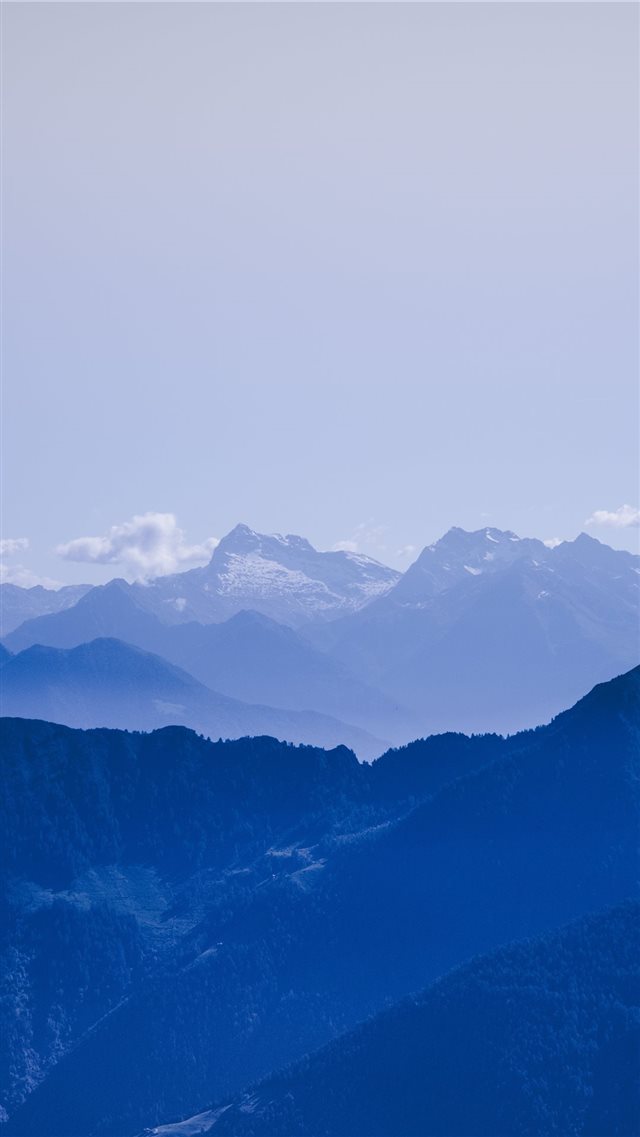 blue gradient iPhone 8 wallpaper 