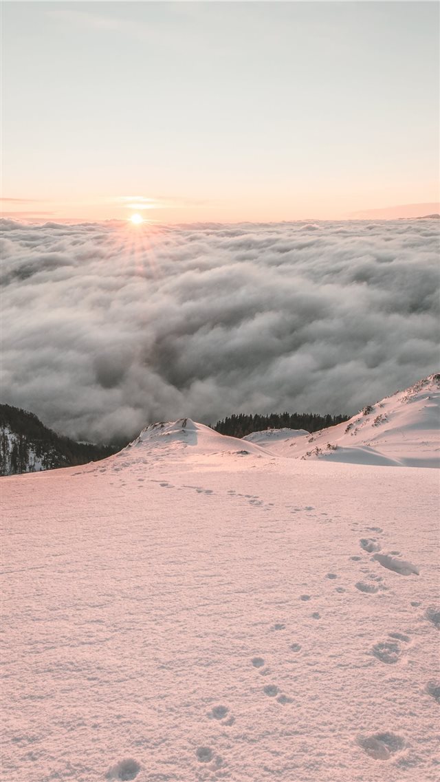 Alpine sunrise iPhone 8 wallpaper 