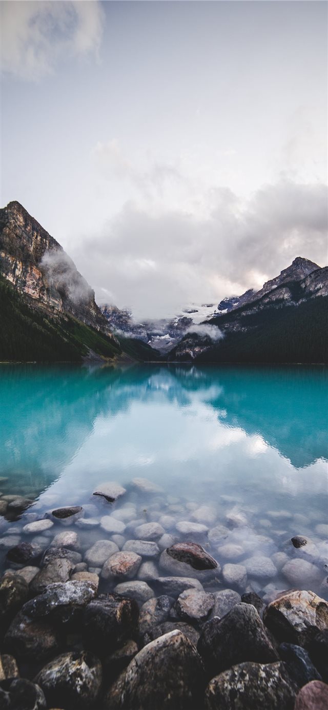 Banff  Canada iPhone X wallpaper 