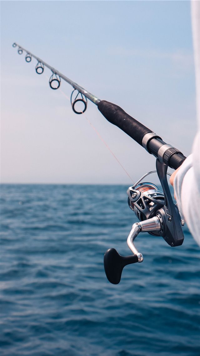 Fishing in Brittany iPhone 8 wallpaper 