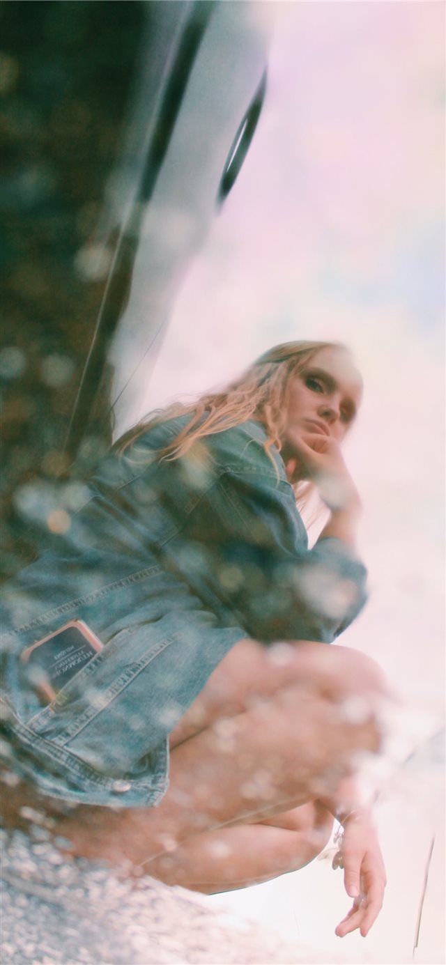 Her Reflection iPhone X wallpaper 