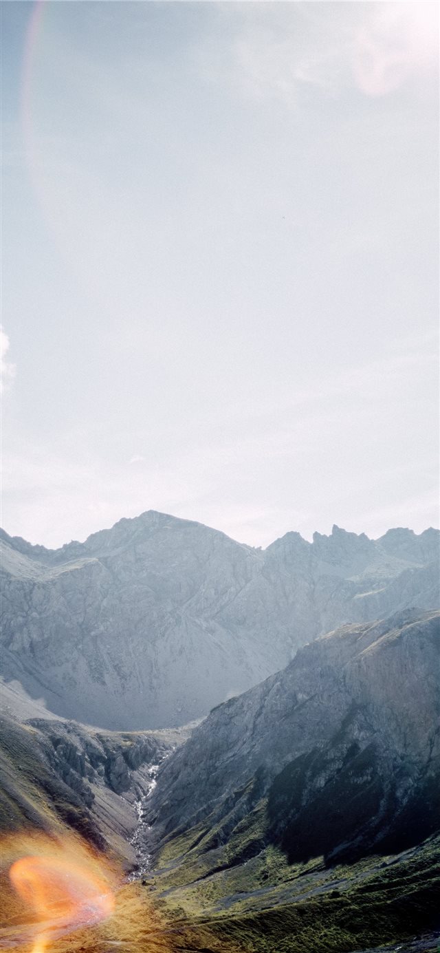 MOUNTAIN FLARE iPhone X wallpaper 