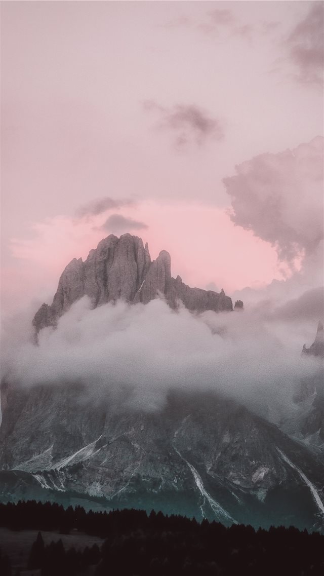 Pink Blue Hour iPhone 8 wallpaper 