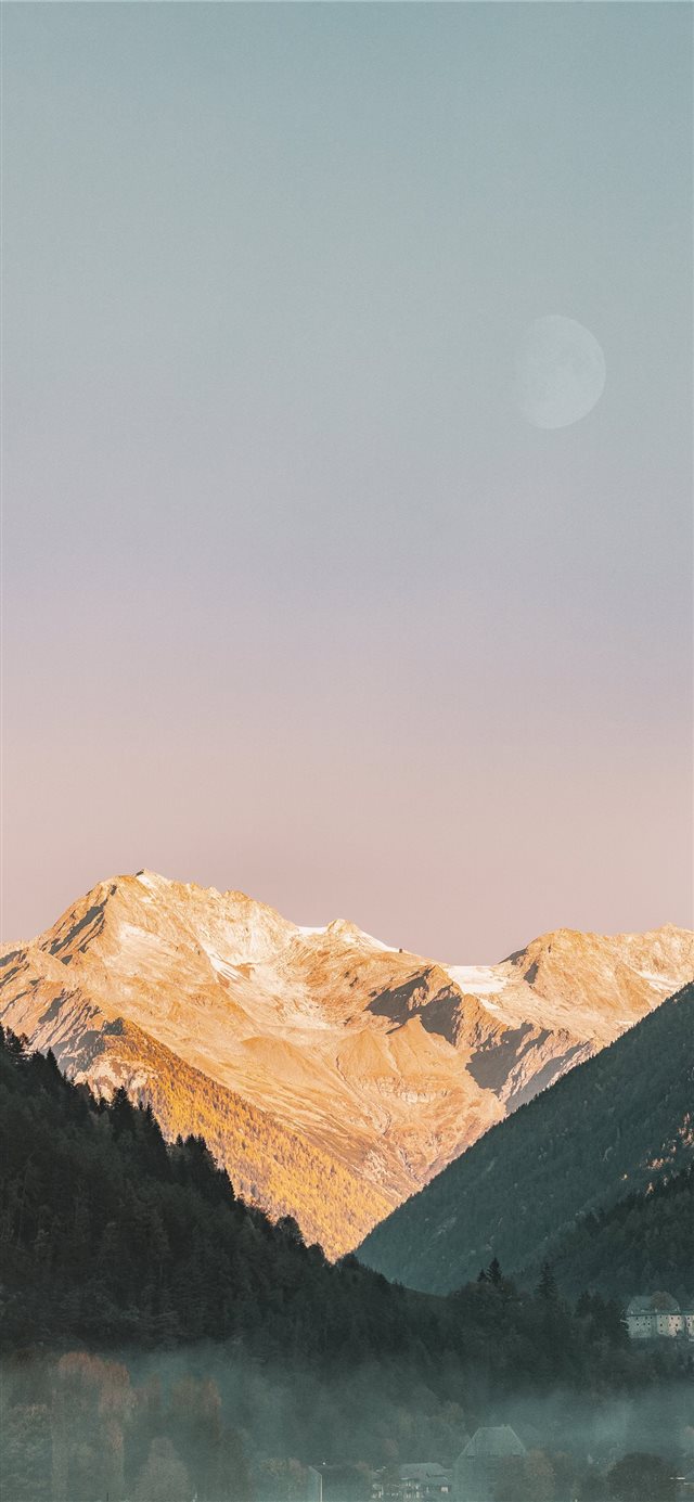 Castle Taufers iPhone X wallpaper 