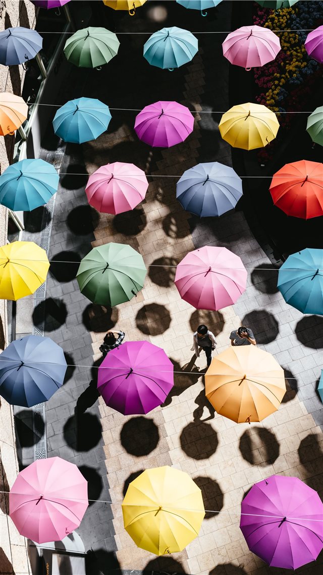 colorful umbrella iPhone 8 wallpaper 