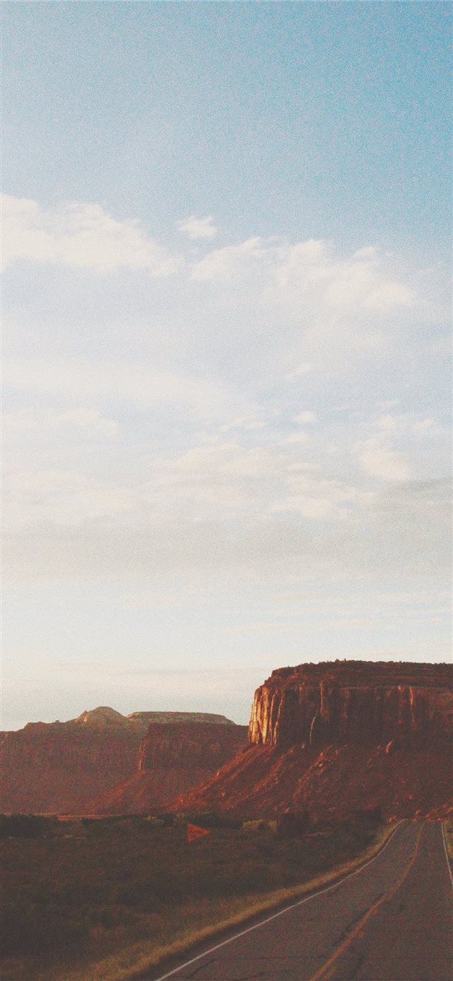 Canyonlands  Moab  UT  United States iPhone X wallpaper 