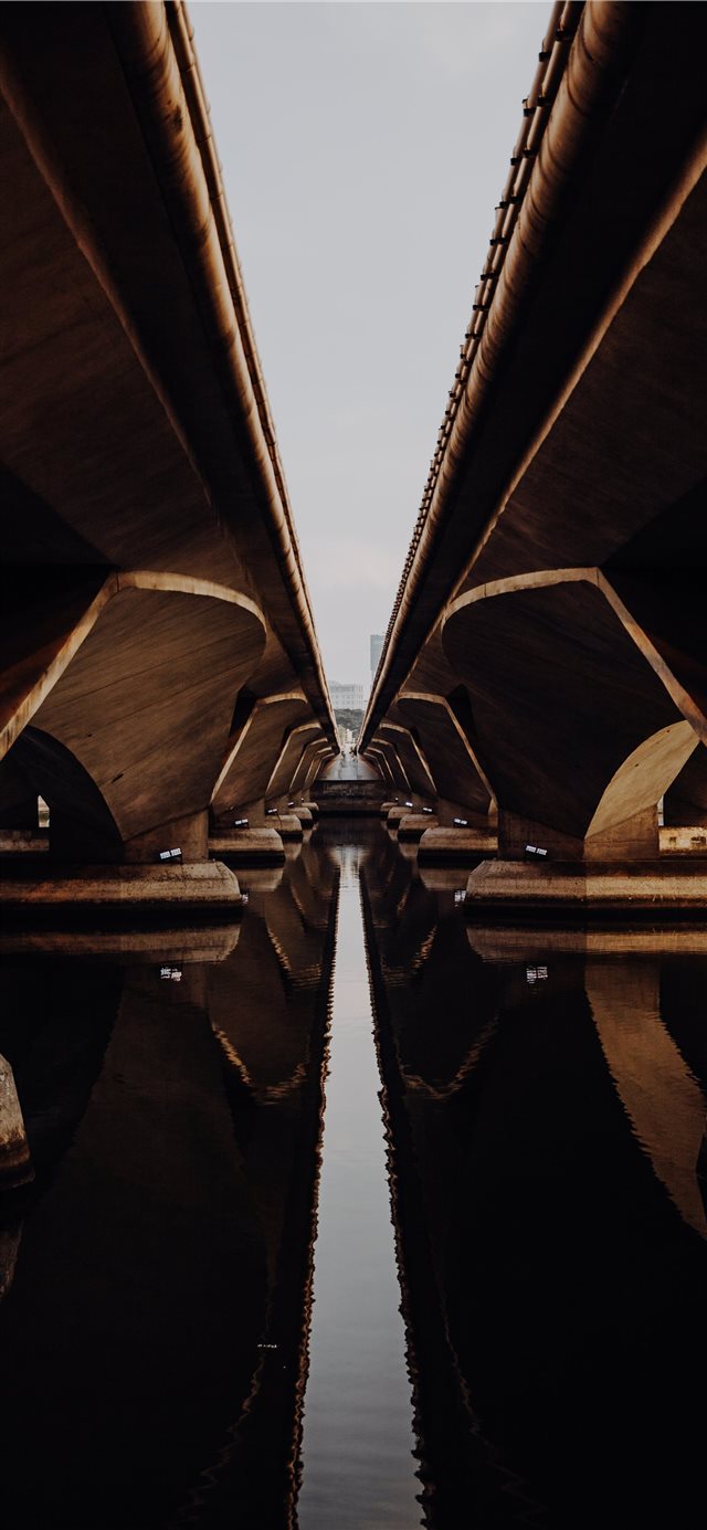 Taken in Singapore in the morning hours iPhone X wallpaper 