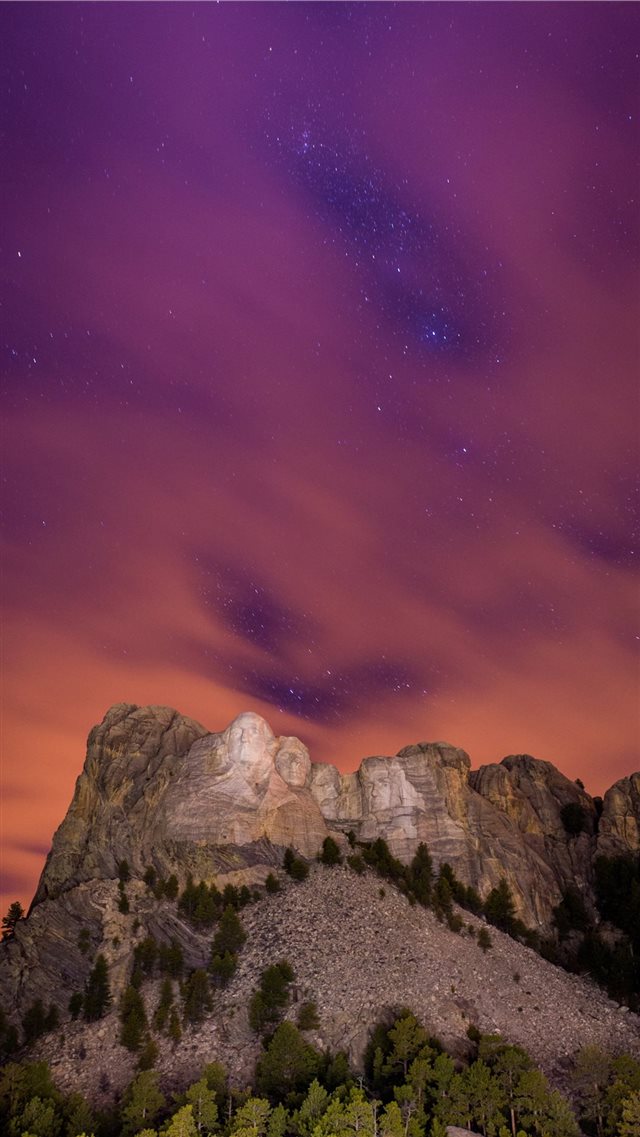 The Stars peak through the clouds at Mount Rushmor... iPhone 8 wallpaper 