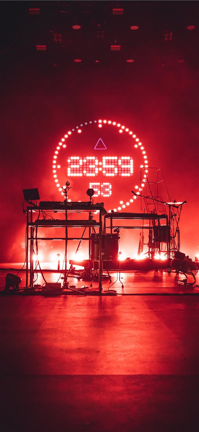 This incredible stage lighting was seconds before ... iPhone X wallpaper 