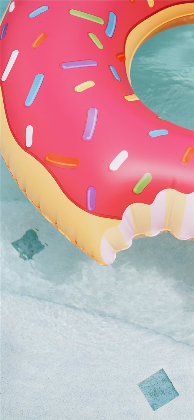donut floatie in pool iPhone X wallpaper 
